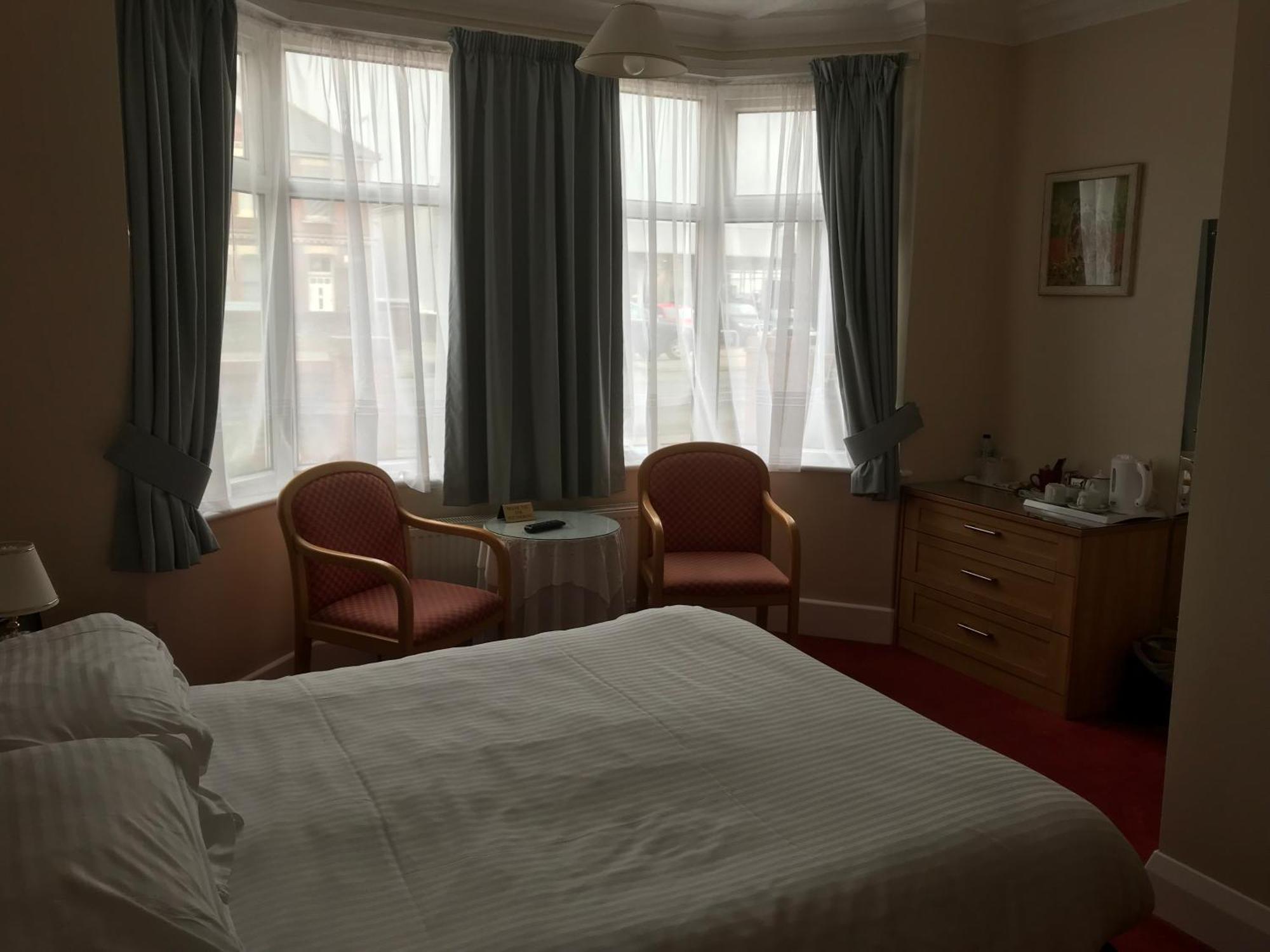Merton House Worthing Habitación foto